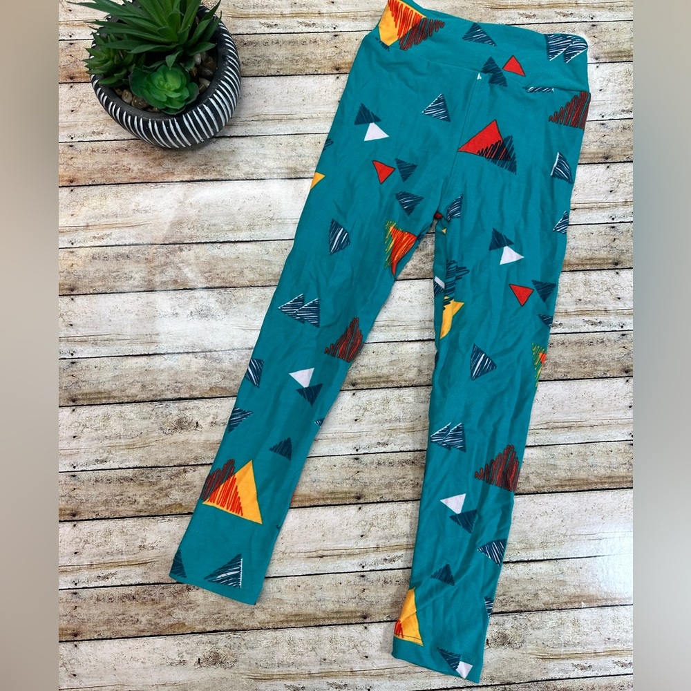Teal Green Doritos Kids Leggings (S/M LuLaRoe LLR 2-8) orange red green white